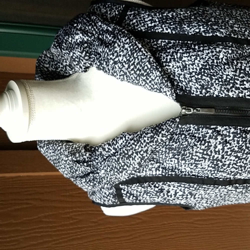 Laura Ashley vest - Picture 3 of 8